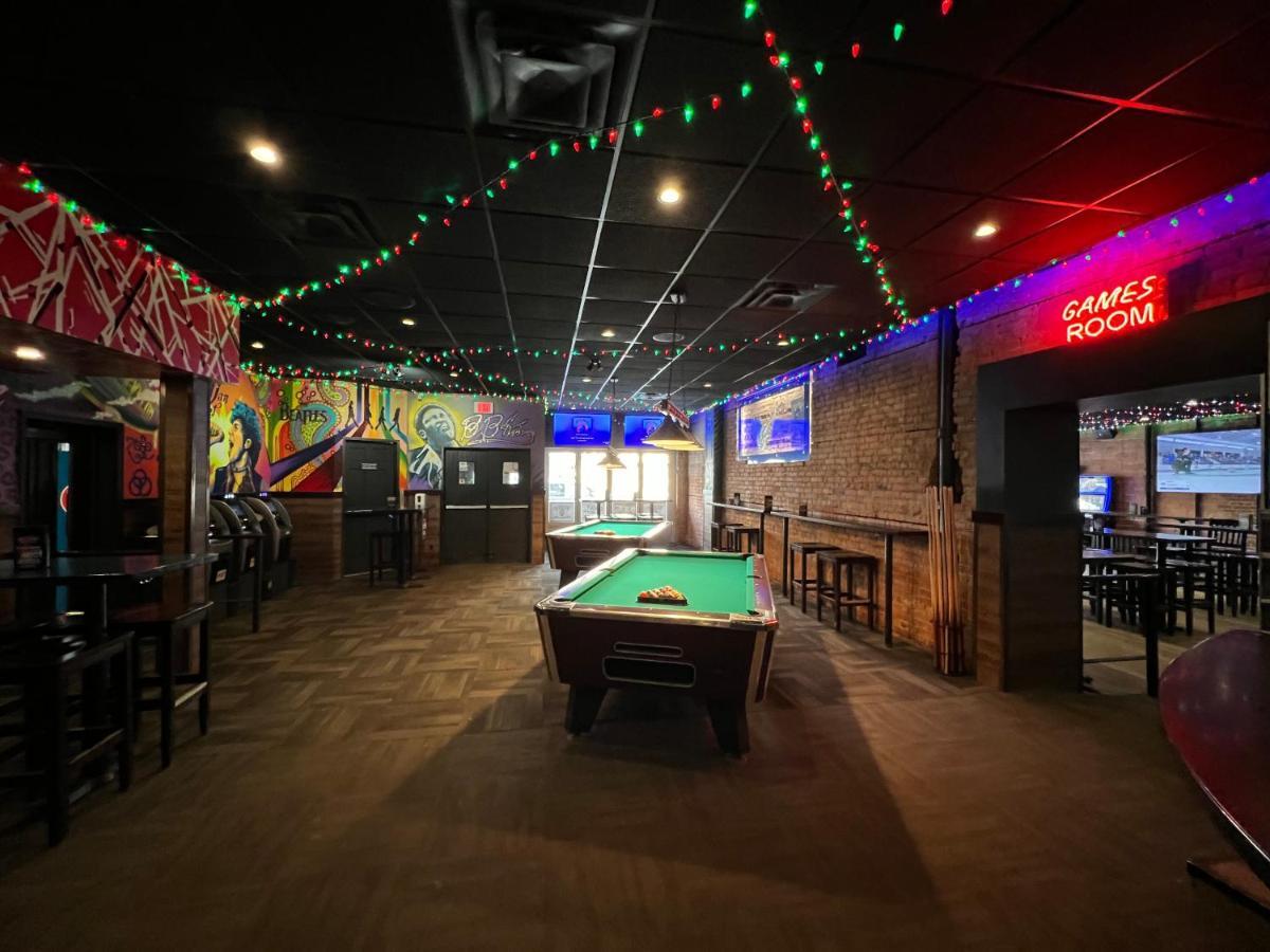Commercial Hotel Edmonton Ngoại thất bức ảnh
