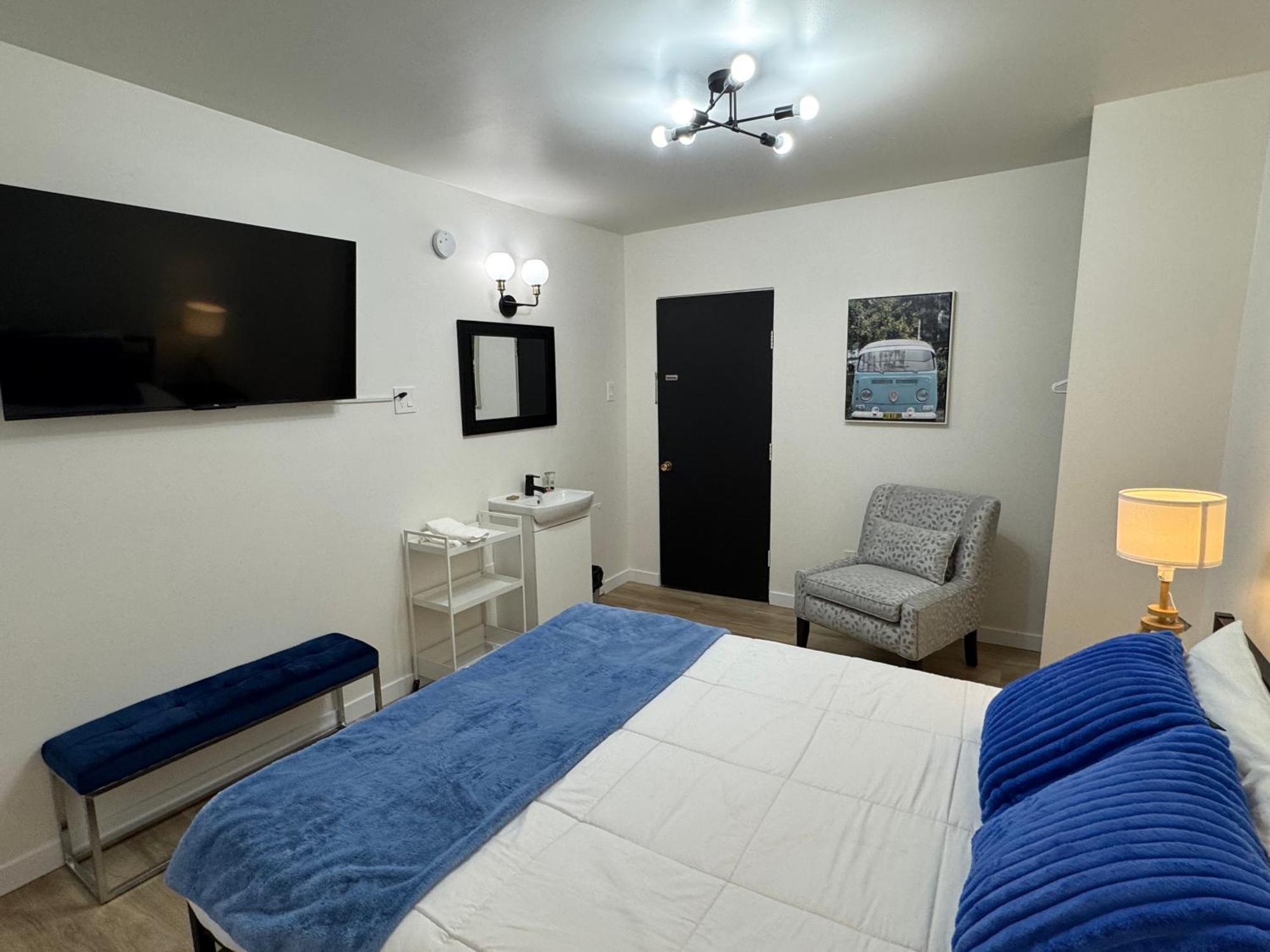 Commercial Hotel Edmonton Ngoại thất bức ảnh